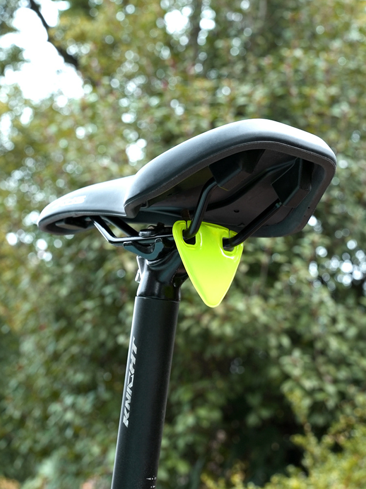 Cycling Visibility Gear - Yüksek Görünürlüklü Yansıtıcı Bisiklet Arka Lambası